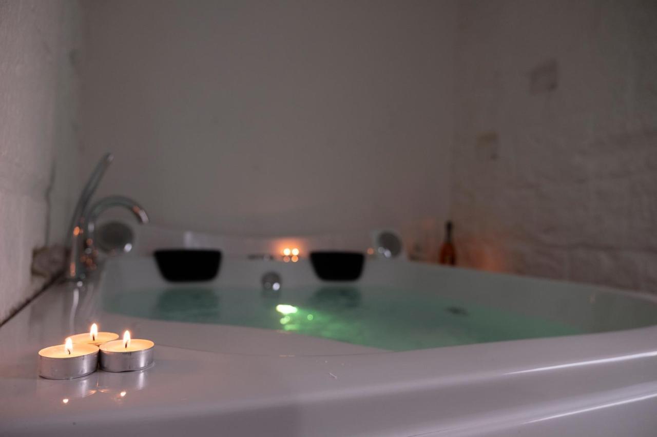 Amalfi Pool Suite - Puglia Mia Apartments Monopoli Exteriér fotografie